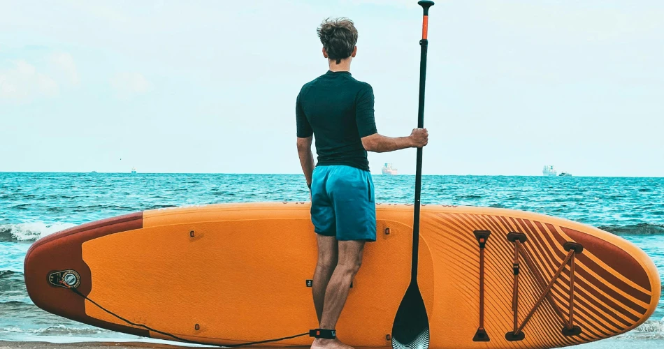 Stand-Up Paddleboarding on the Danube in Vienna