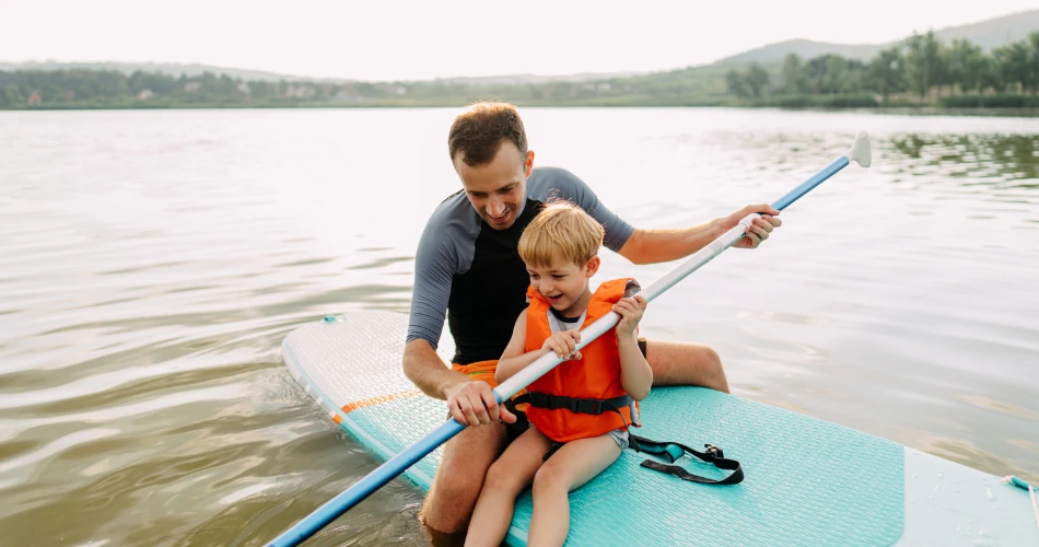 Stand-Up Paddleboarding on the Danube in Vienna